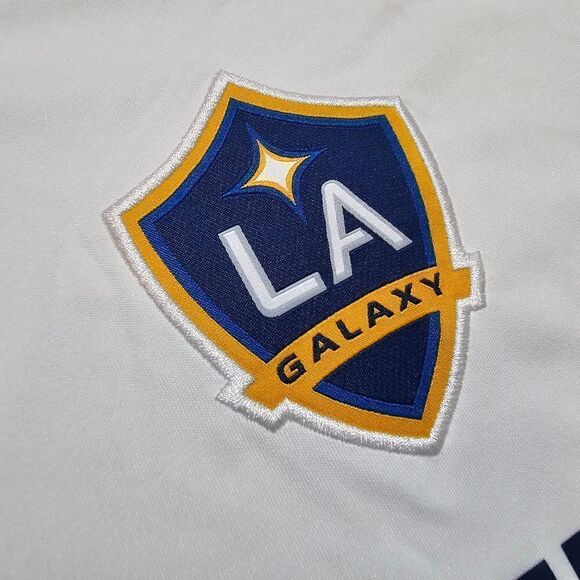 Adidas LA Galaxy 22/23 Soccer Home Jersey Medium M White Navy Blue Brand New - Picture 11 of 12
